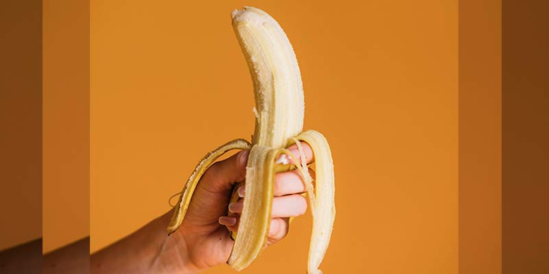 Can I eat bananas before a colonoscopy